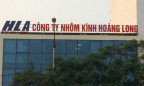 Lắp đặt bộ logo công ty TNHH nhôm kính Hoàng Long