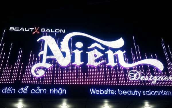 biển quảng cáo tóc đèn Led